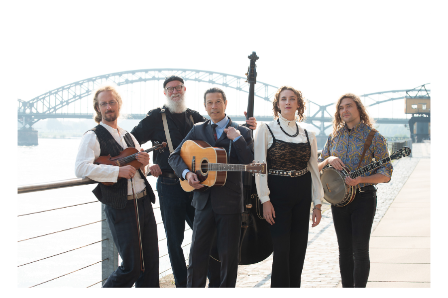 Bluegrass Cash 900×600